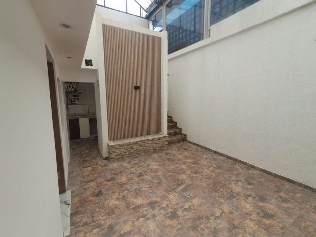 Casa de 4 alcobas en arriendo en Modelia Occidental, Bogotá, 350 m² · foto 12 de 20