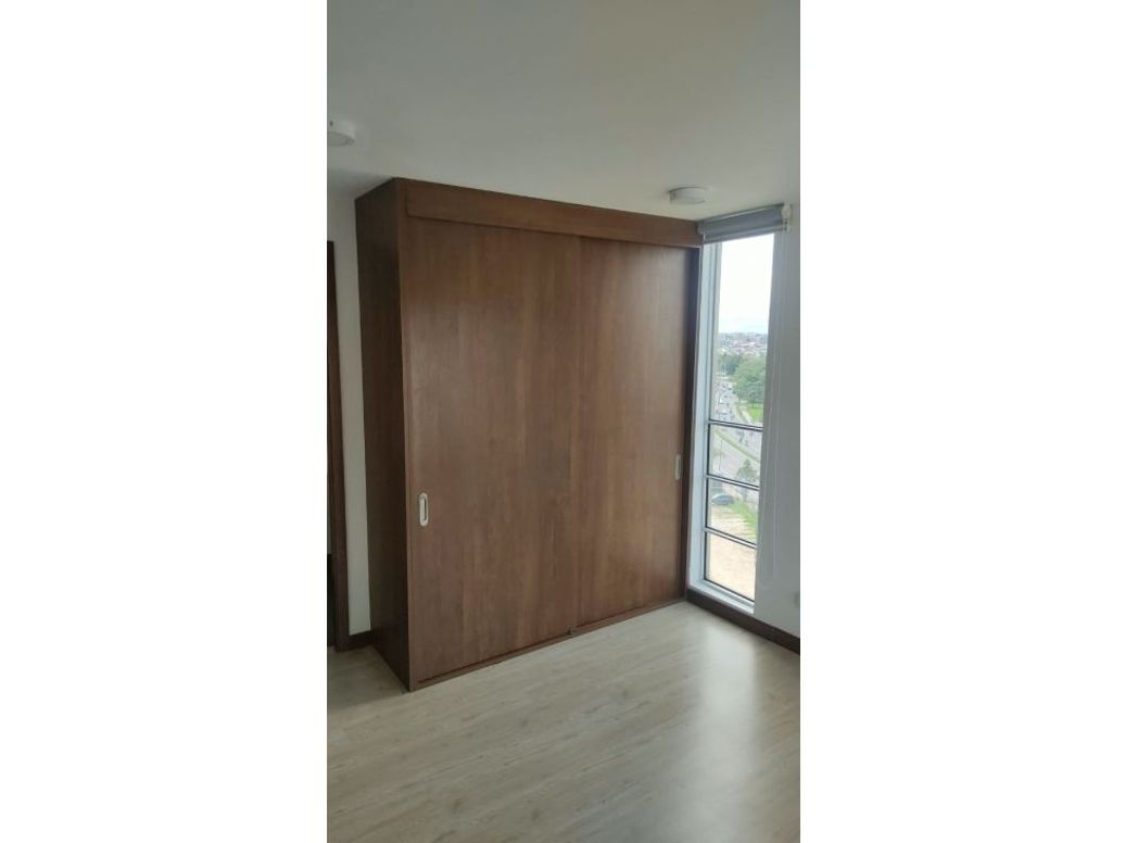 Apartamento de 2 alcobas en venta en Ub. Cordoba Niza, Bogotá, 54 m² · foto 7 de 14