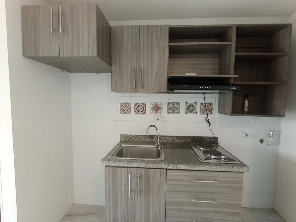 Apartamento de 1 alcoba en arriendo en Ciudad Jardín Norte, Bogotá, 26 m² · foto 6 de 14