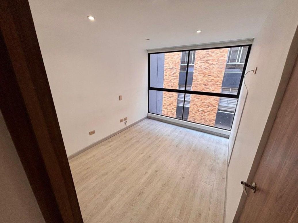 Apartaestudio en arriendo en La Magdalena, Bogotá, 35 m² · foto 7 de 10