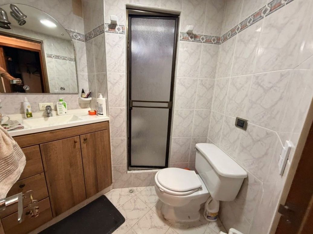 Apartaestudio en arriendo en San Luis, Bogotá, 47 m² · foto 7 de 10