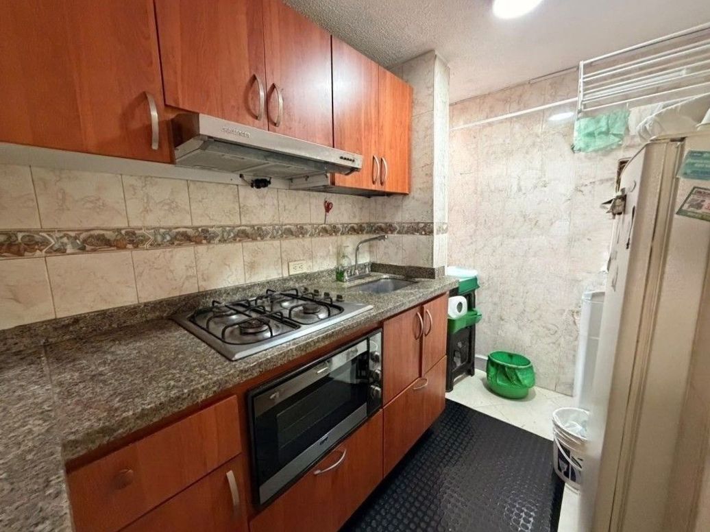 Apartaestudio en arriendo en San Luis, Bogotá, 47 m² · foto 5 de 10