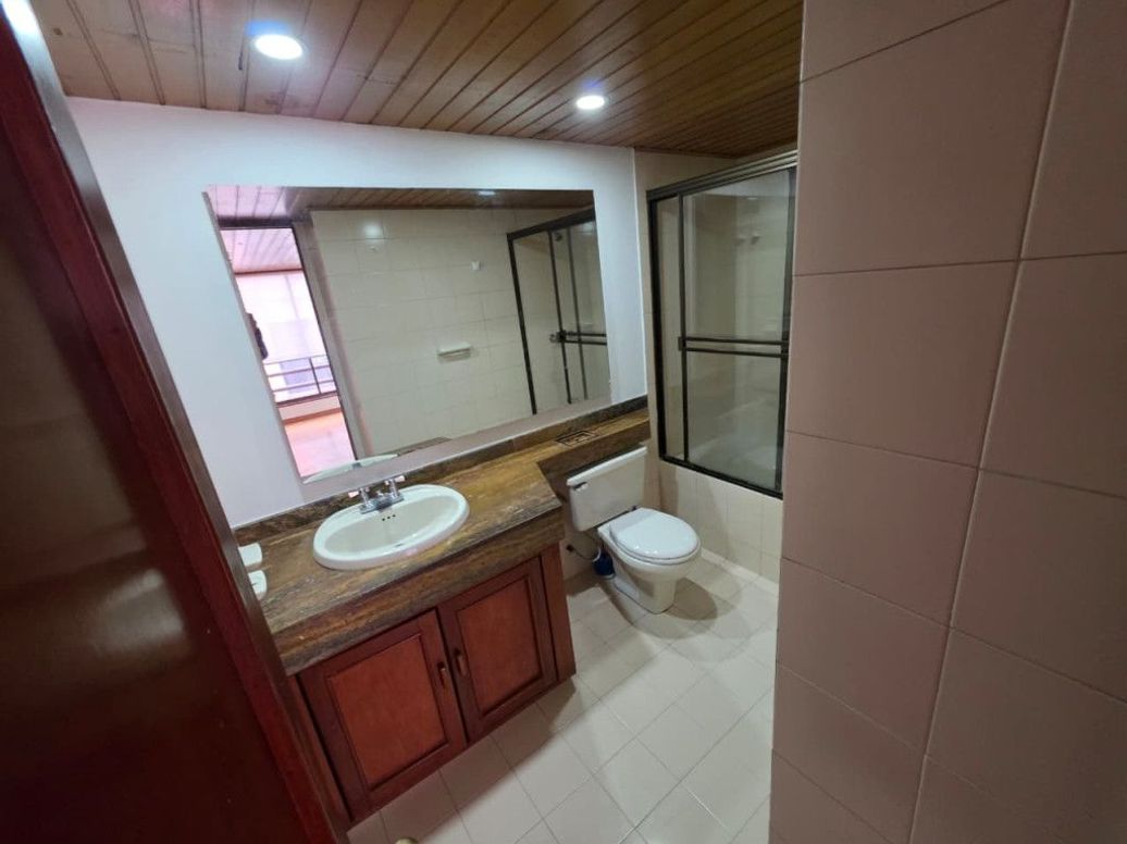 Apartamento de 1 alcoba en arriendo en Chicó Norte, Bogotá, 45 m² · foto 14 de 20