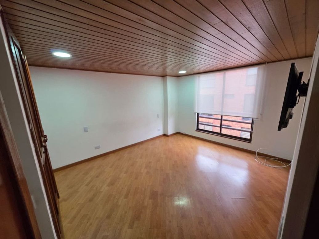 Apartamento de 1 alcoba en arriendo en Chicó Norte, Bogotá, 45 m² · foto 13 de 20