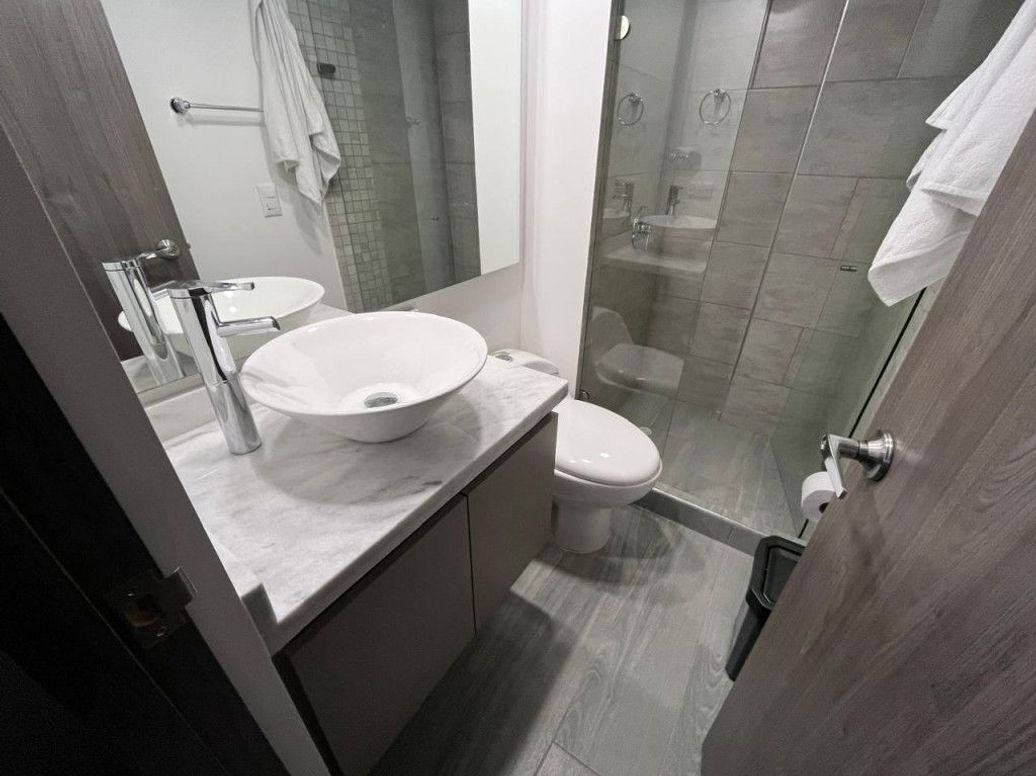 Apartamento de 3 alcobas en venta en Santa Teresa, Bogotá, 82 m² · foto 9 de 12