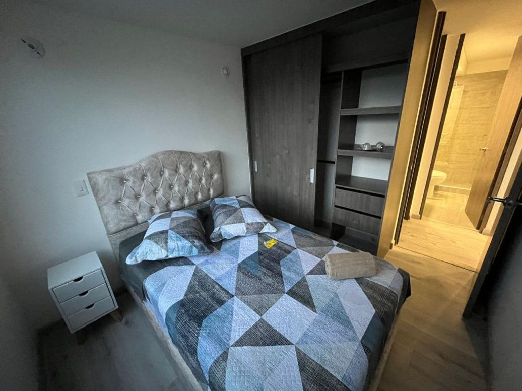 Apartamento de 3 alcobas en venta en Santa Teresa, Bogotá, 82 m² · foto 7 de 12