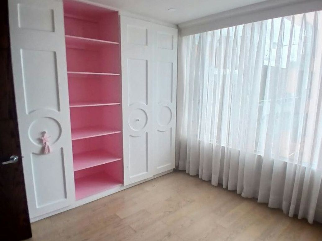 Apartamento de 3 alcobas en venta en La Esperanza Norte, Bogotá, 153 m² · foto 14 de 20