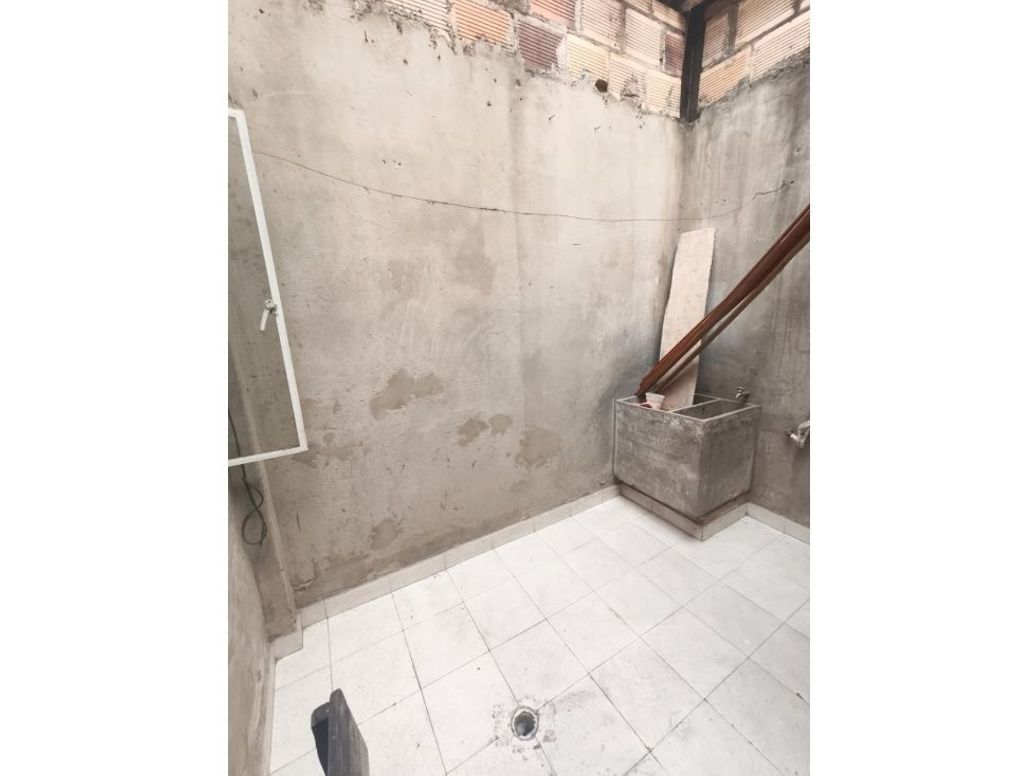 Casa de 3 alcobas en venta en Álamos, Bogotá, 114 m² · foto 4 de 9