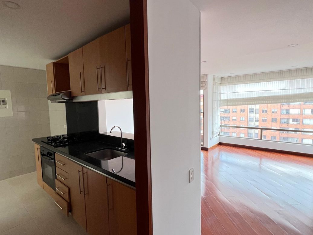 Apartamento de 3 alcobas en arriendo en Ub. Cordoba Niza, Bogotá, 93 m² · foto 6 de 20