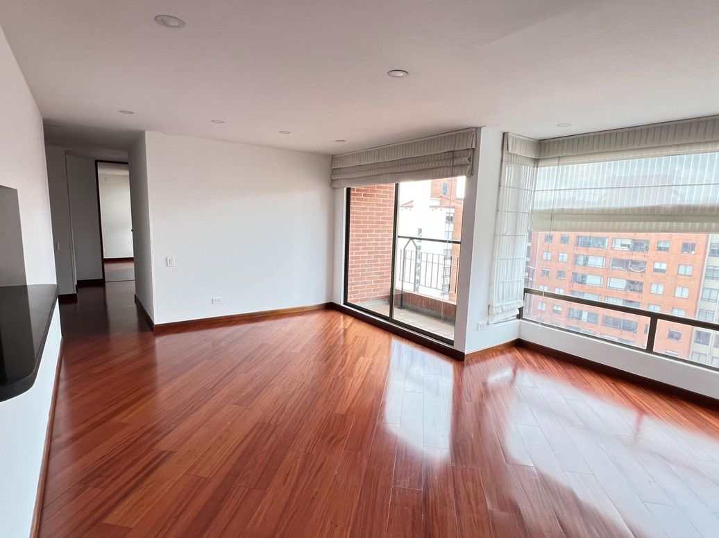 Apartamento de 3 alcobas en arriendo en Ub. Cordoba Niza, Bogotá, 93 m² · foto 2 de 20