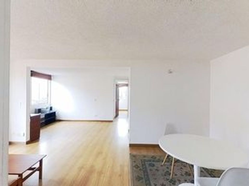 Apartamento de 2 alcobas en venta en Club De Los Lagartos, Bogotá, 66 m² · foto 5 de 13