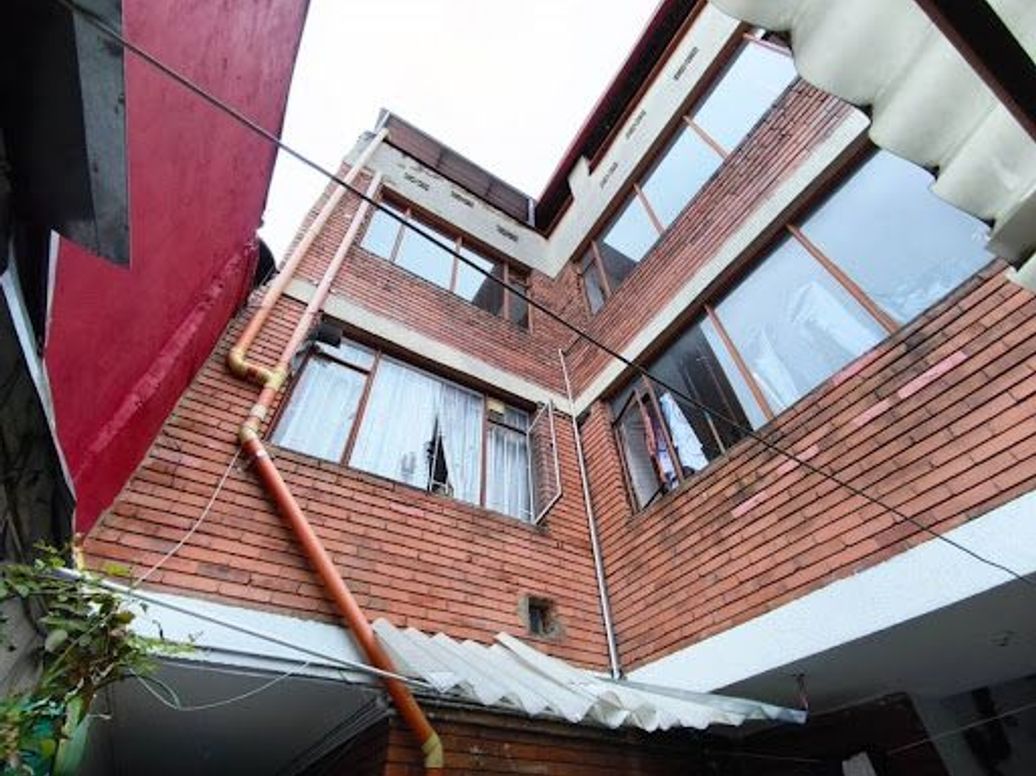 Casa de 7 alcobas en venta en Belen, Bogotá, 286 m² · foto 3 de 14