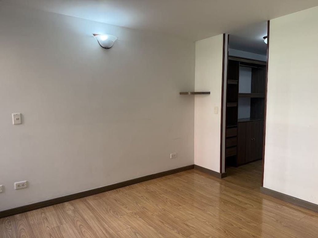 Apartamento de 3 alcobas en venta en A.S.D., Bogotá, 77 m² · foto 20 de 20