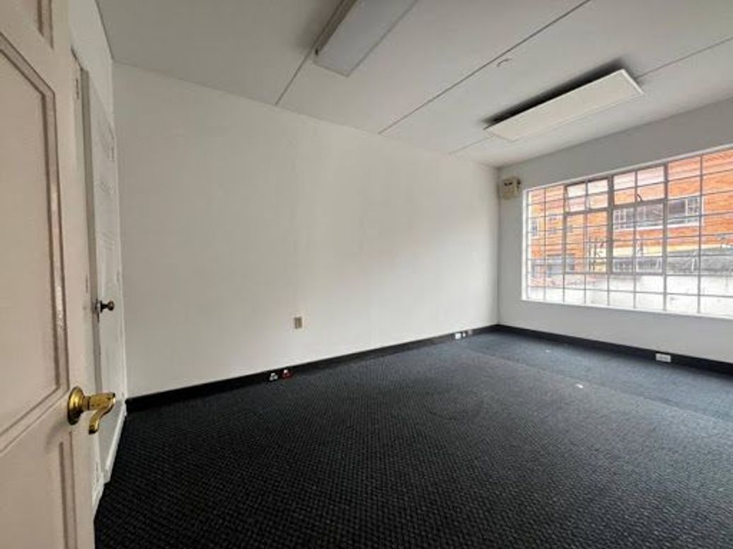 Casa de 8 alcobas en arriendo en Chapinero Alto, Bogotá, 300 m² · foto 7 de 17