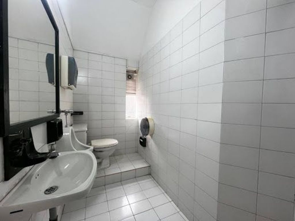 Casa de 8 alcobas en arriendo en Chapinero Alto, Bogotá, 300 m² · foto 12 de 17