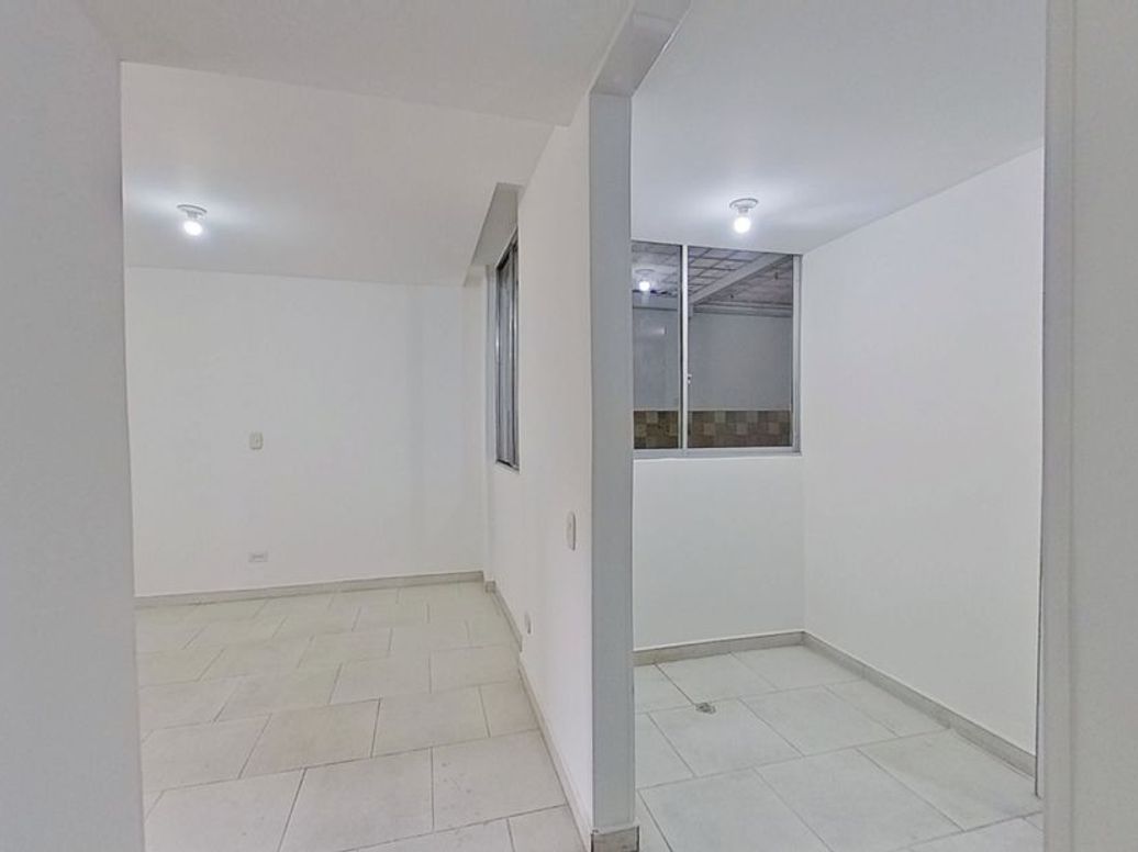 Apartamento de 2 alcobas en venta en Ub. Renania, Bogotá, 45 m² · foto 2 de 20