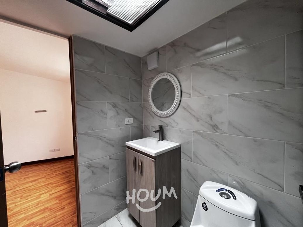 Casa de 4 alcobas en venta en Santa Ana Occidental, Bogotá, 180 m² · foto 17 de 20