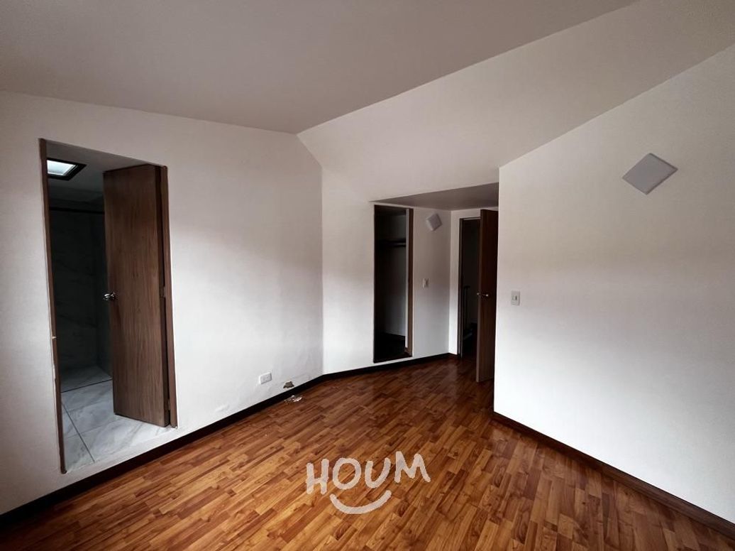 Casa de 4 alcobas en venta en Santa Ana Occidental, Bogotá, 180 m² · foto 13 de 20