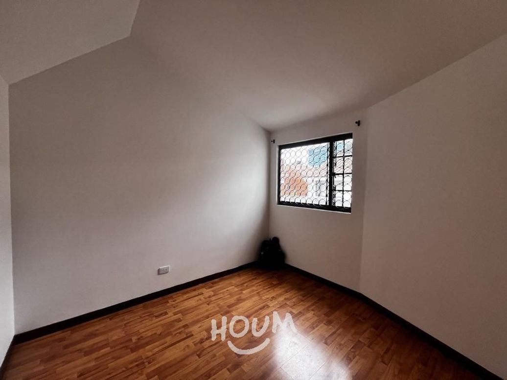 Casa de 4 alcobas en venta en Santa Ana Occidental, Bogotá, 180 m² · foto 12 de 20