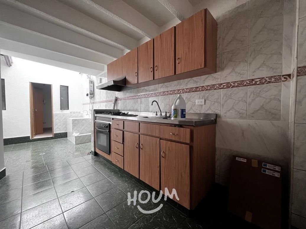 Casa de 4 alcobas en venta en Santa Ana Occidental, Bogotá, 180 m² · foto 3 de 20