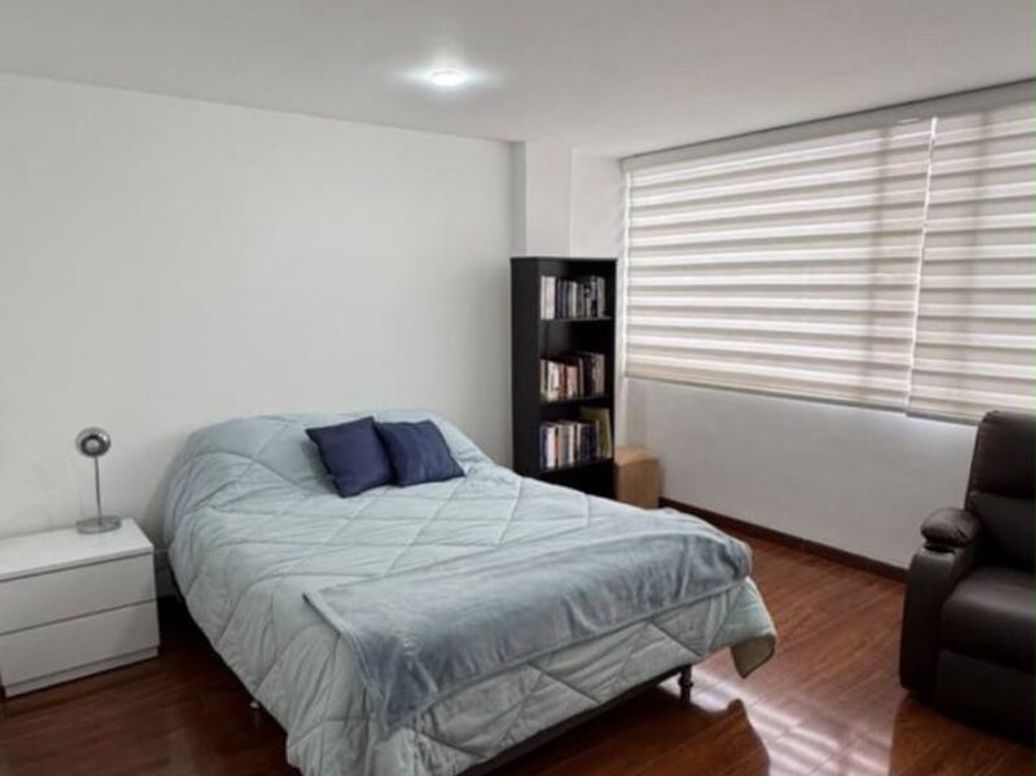 Apartamento de 2 alcobas en arriendo en Santa Barbara Central, Bogotá, 89 m² · foto 3 de 7
