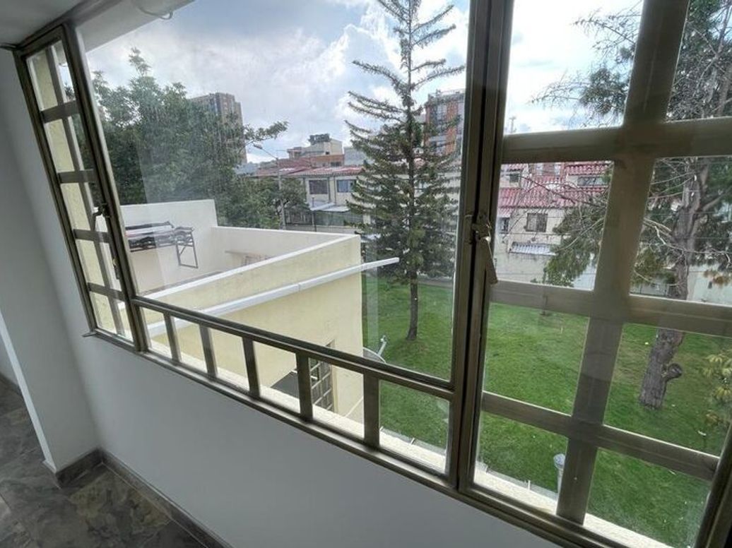 Apartamento de 3 alcobas en venta en Caobos Salazar, Bogotá, 63 m² · foto 8 de 8