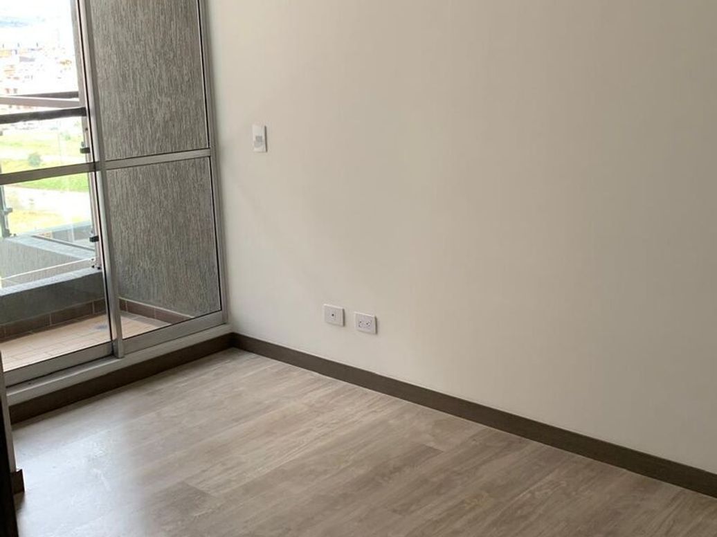 Apartamento de 3 alcobas en venta en La Pradera, Bogotá, 63 m² · foto 4 de 19