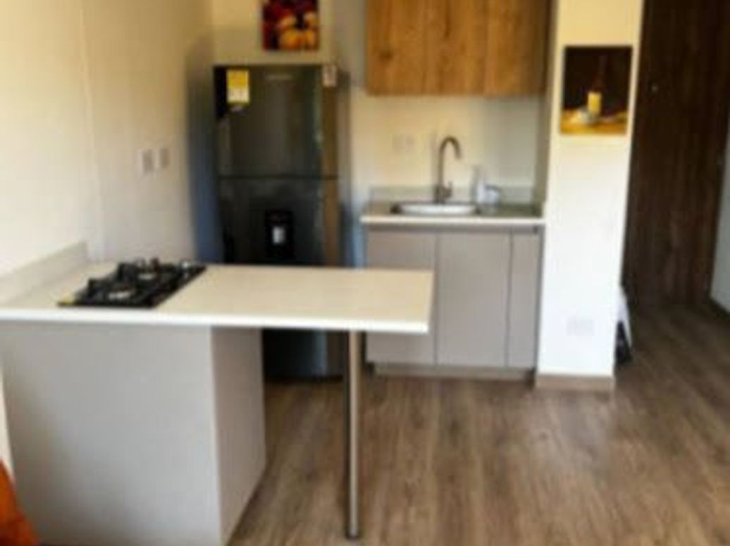 Apartamento de 1 alcoba en arriendo en Santa Teresa, Bogotá, 30 m² · foto 4 de 6