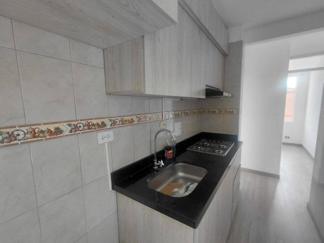 Apartamento de 3 alcobas en arriendo en Florencia, Bogotá, 53 m² · foto 5 de 11