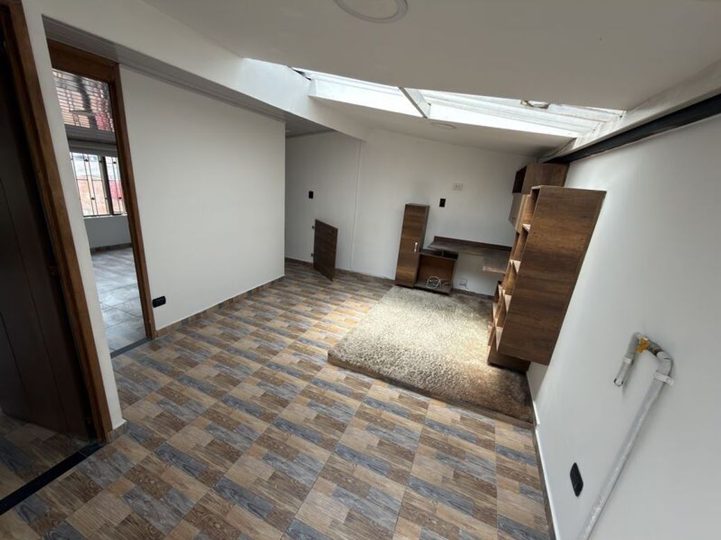 Apartamento de 4 alcobas en arriendo en El Laurel, Bogotá, 100 m² · foto 19 de 20