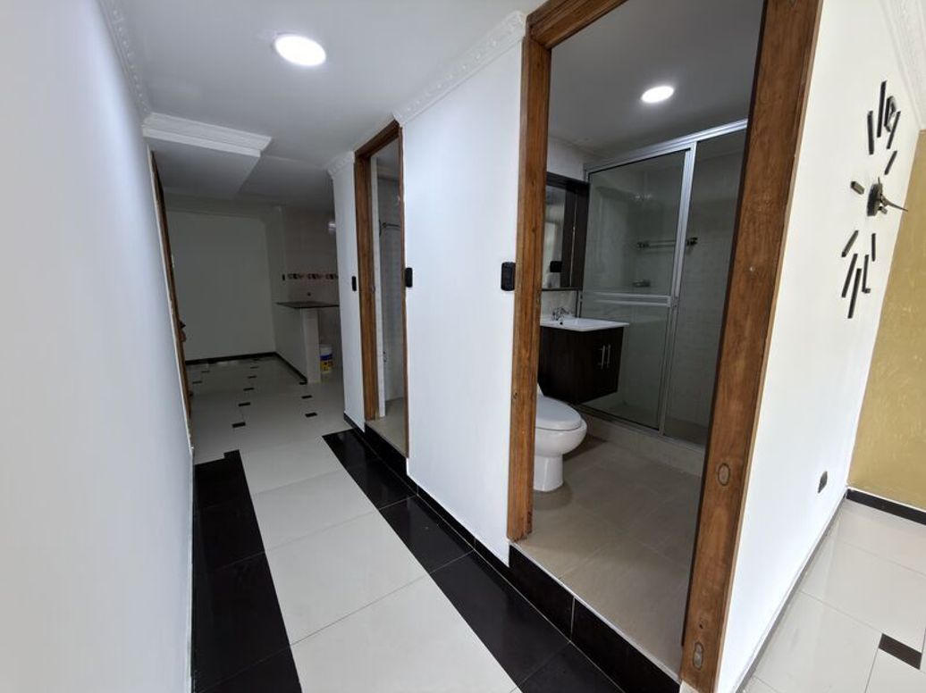 Apartamento de 4 alcobas en arriendo en El Laurel, Bogotá, 100 m² · foto 14 de 20