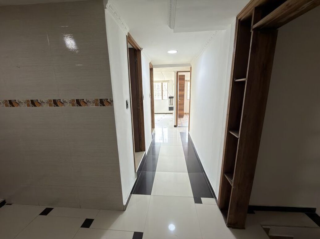 Apartamento de 4 alcobas en arriendo en El Laurel, Bogotá, 100 m² · foto 4 de 20