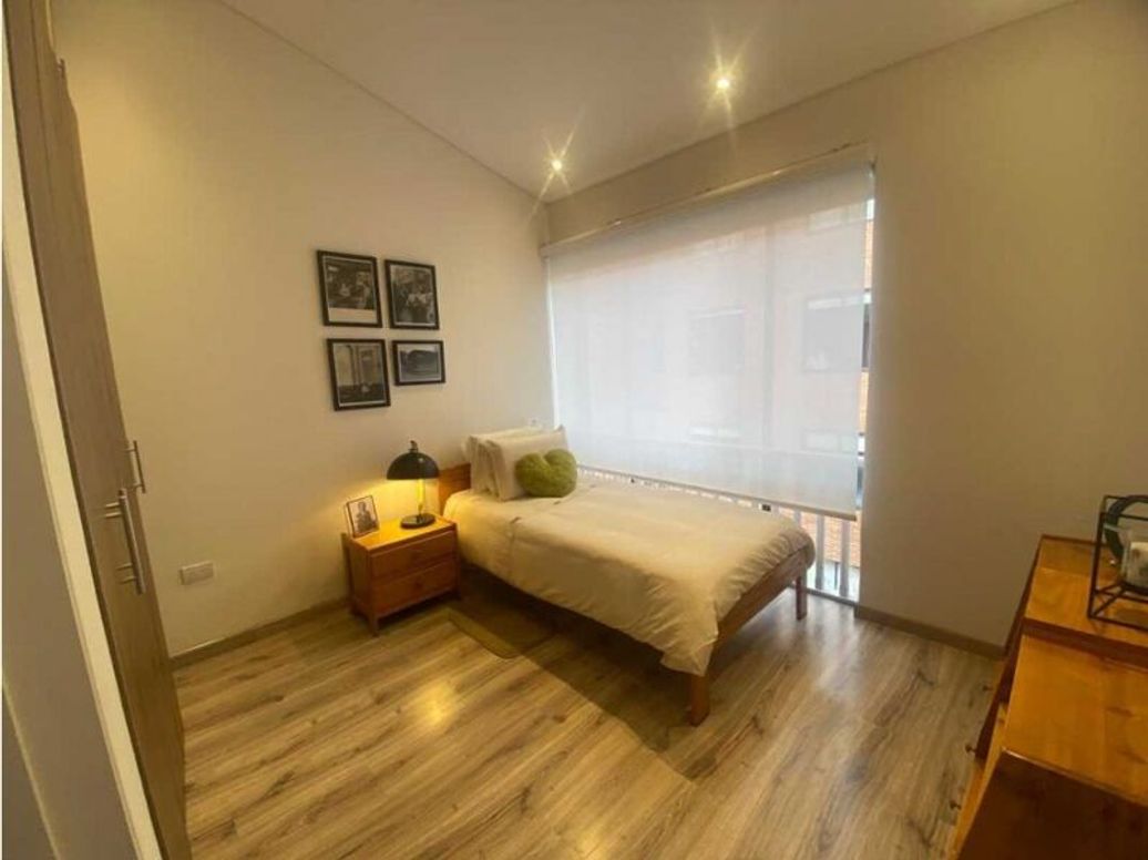 Apartamento de 3 alcobas en venta en Las Acasias, Bogotá, 141 m² · foto 10 de 15