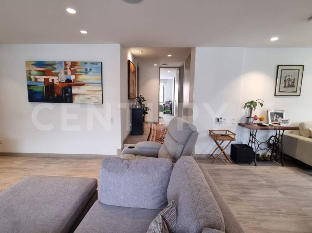 Apartamento de 3 alcobas en venta en Buganvilla, Bogotá, 180 m² · foto 5 de 17