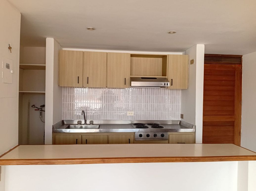 Apartaestudio en arriendo en Cedritos, Bogotá, 42 m² · foto 8 de 14