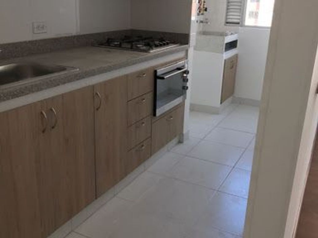 Apartamento de 3 alcobas en arriendo en Villa Alsacia, Bogotá, 76 m² · foto 8 de 20