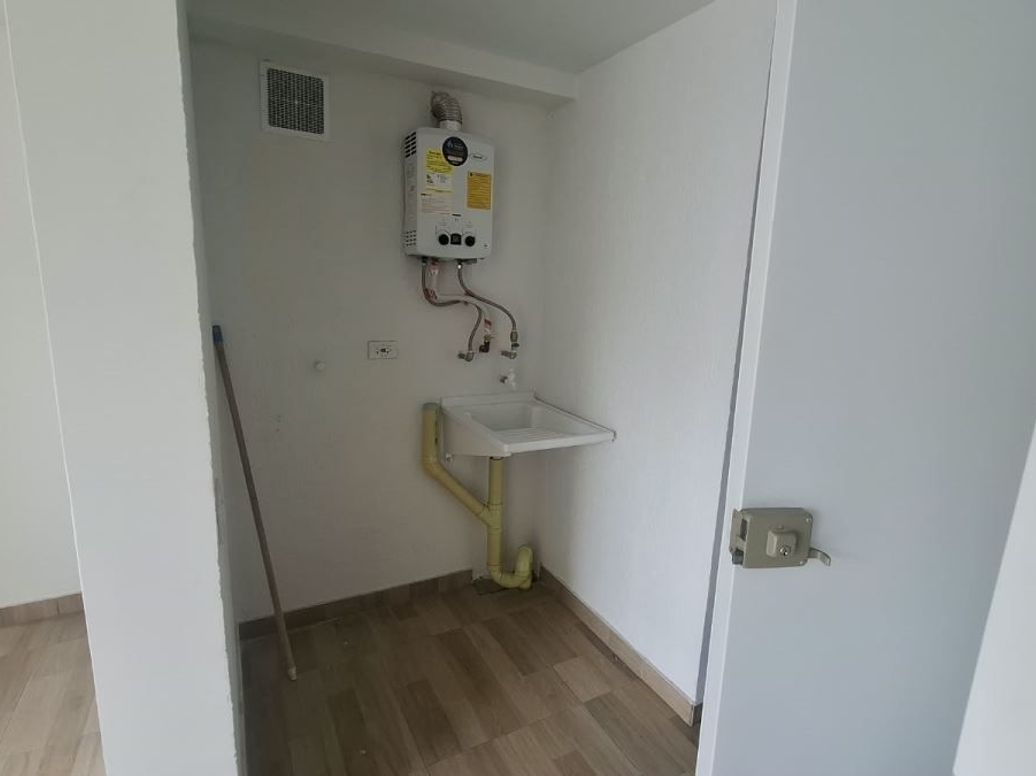Apartamento de 2 alcobas en arriendo en María Paz, Bogotá, 45 m² · foto 4 de 14