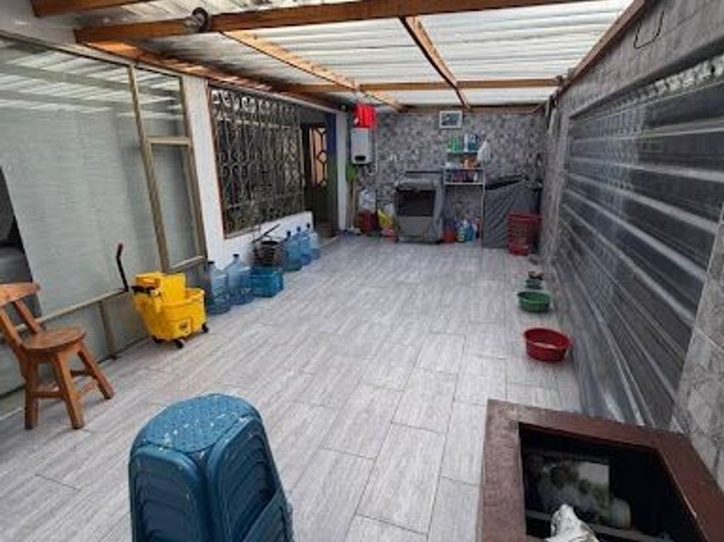 Casa de 5 alcobas en arriendo en Fontibón, Bogotá, 348 m² · foto 17 de 20