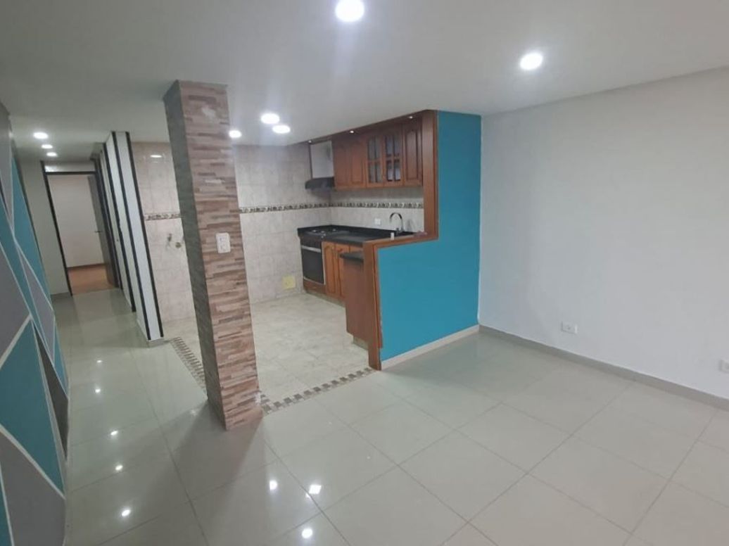 Apartamento de 3 alcobas en arriendo en La Gaitana, Bogotá, 58 m² · foto 2 de 17