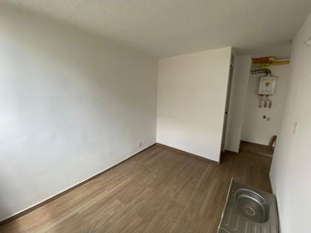 Apartamento de 1 alcoba en arriendo en El Recodo, Bogotá, 26 m² · foto 7 de 13
