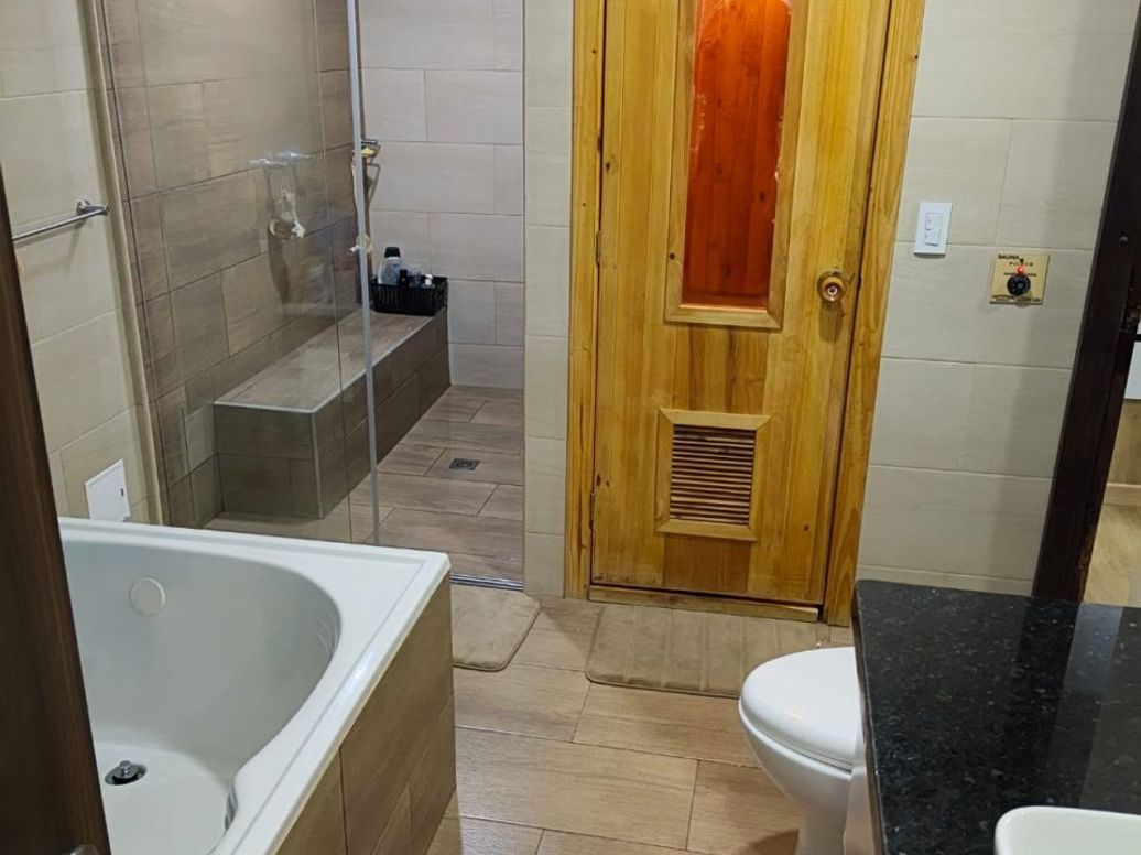 Apartamento de 3 alcobas en arriendo en Pardo Rubio, Bogotá, 220 m² · foto 4 de 20