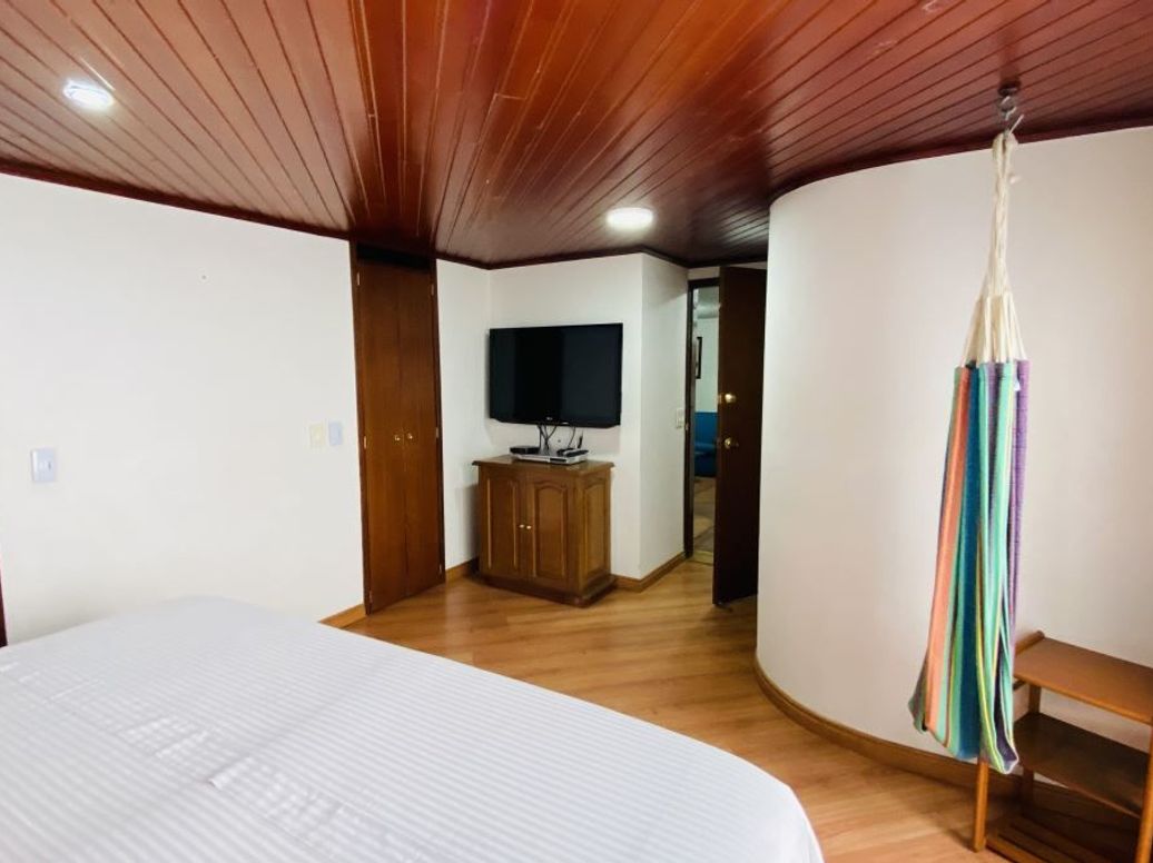 Apartamento de 2 alcobas en venta en Santa Ana Occidental, Bogotá, 94 m² · foto 16 de 20