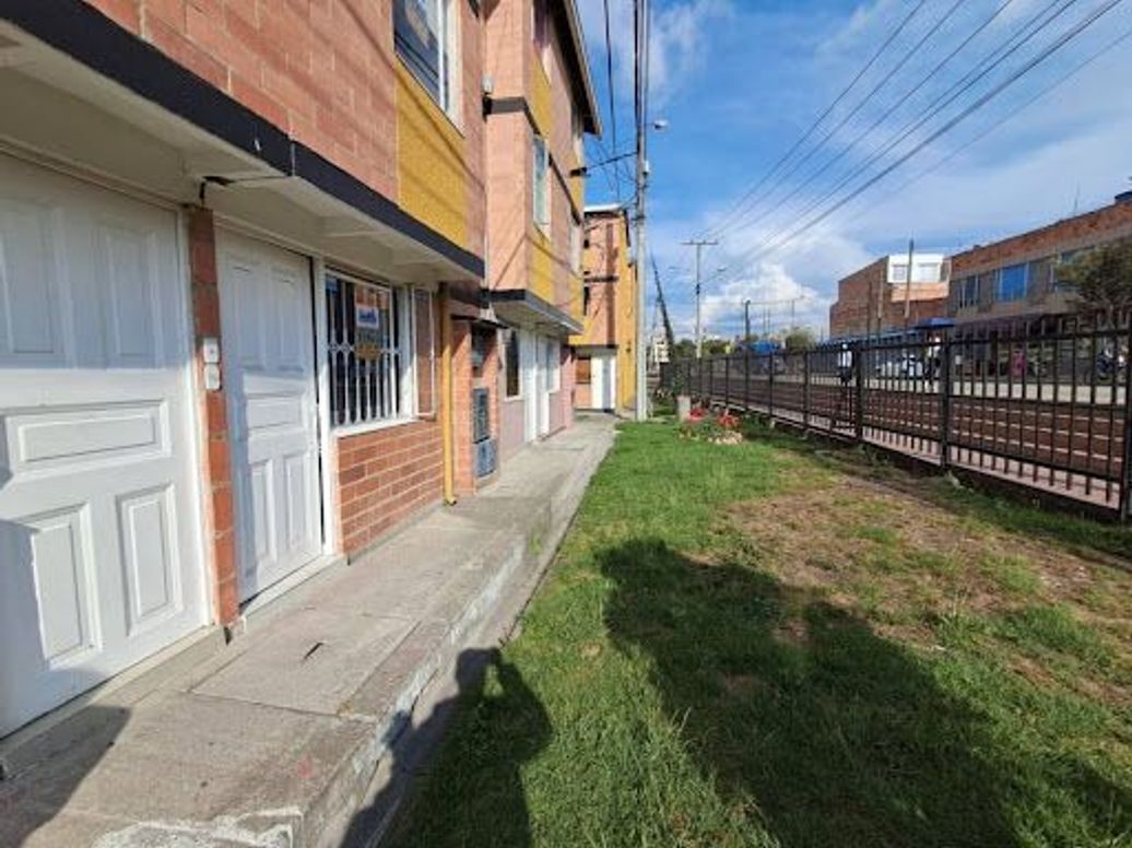 Casa de 3 alcobas en venta en Berlín, Bogotá, 56 m² · foto 3 de 20