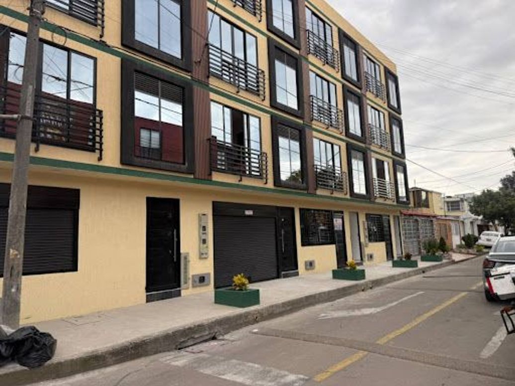 Apartamento de 2 alcobas en arriendo en Mandalay 1, Bogotá, 50 m² · foto 2 de 20