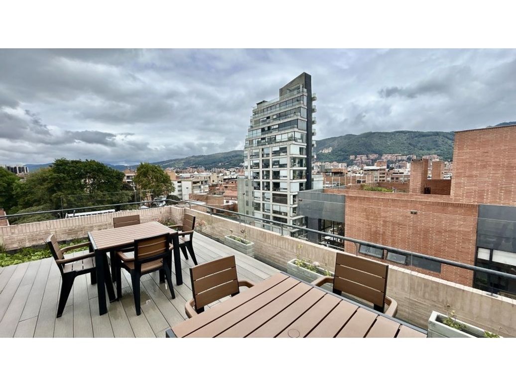 Apartaestudio en venta en Santa Barbara Occidental, Bogotá, 40 m² · foto 11 de 17