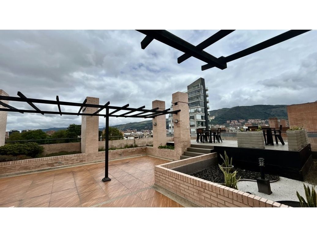 Apartaestudio en venta en Santa Barbara Occidental, Bogotá, 40 m² · foto 9 de 17