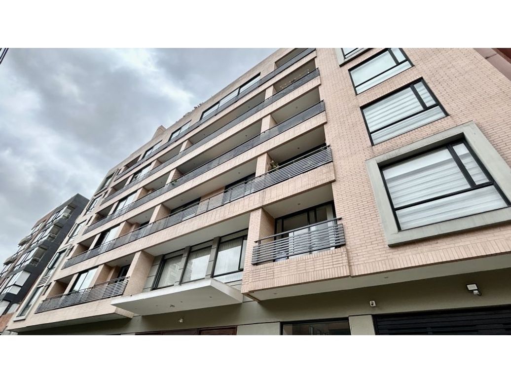 Apartaestudio en venta en Santa Barbara Occidental, Bogotá, 40 m² · foto 15 de 17