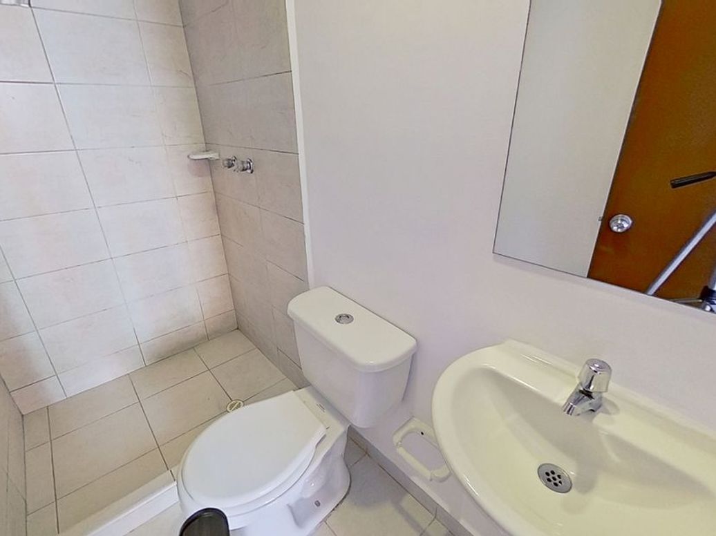 Apartamento de 3 alcobas en venta en Los Pantanos, Bogotá, 52 m² · foto 2 de 7