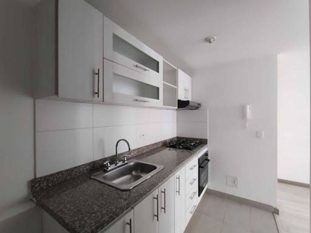 Apartamento de 3 alcobas en arriendo en Suba Centro, Bogotá, 56 m² · foto 7 de 20