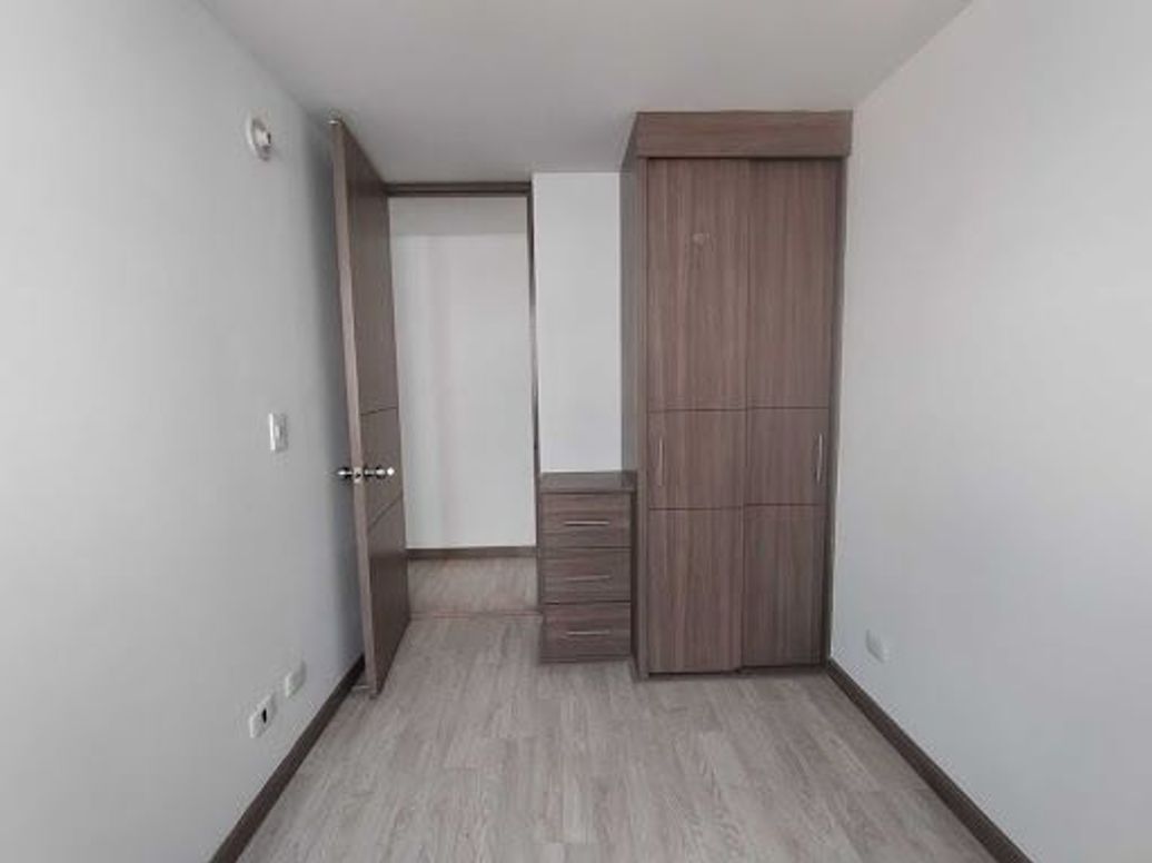 Apartamento de 3 alcobas en arriendo en Suba Centro, Bogotá, 56 m² · foto 11 de 20
